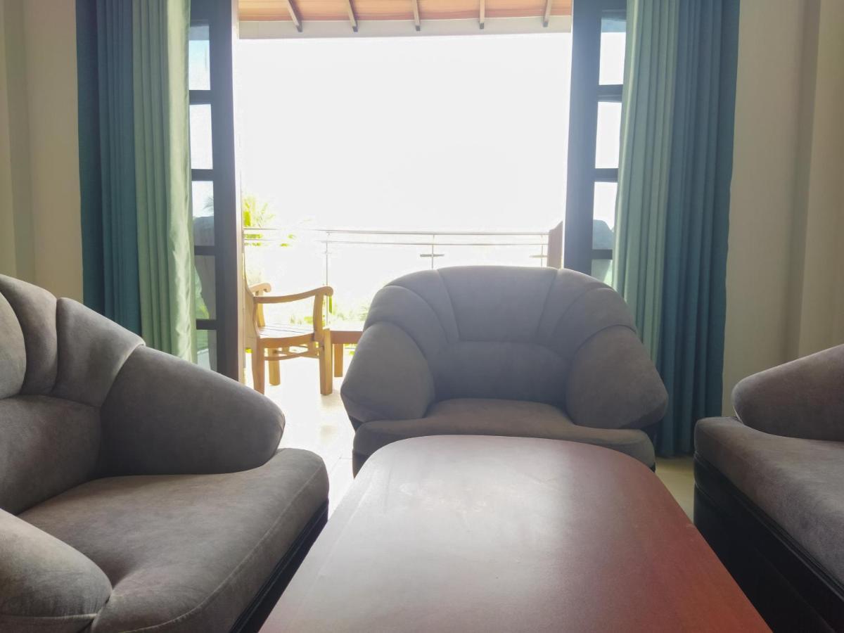 Shanika Beach Inn Тангалла Экстерьер фото
