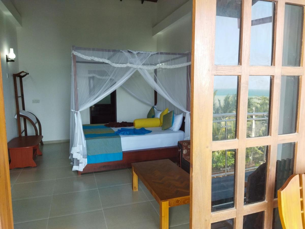 Shanika Beach Inn Тангалла Экстерьер фото