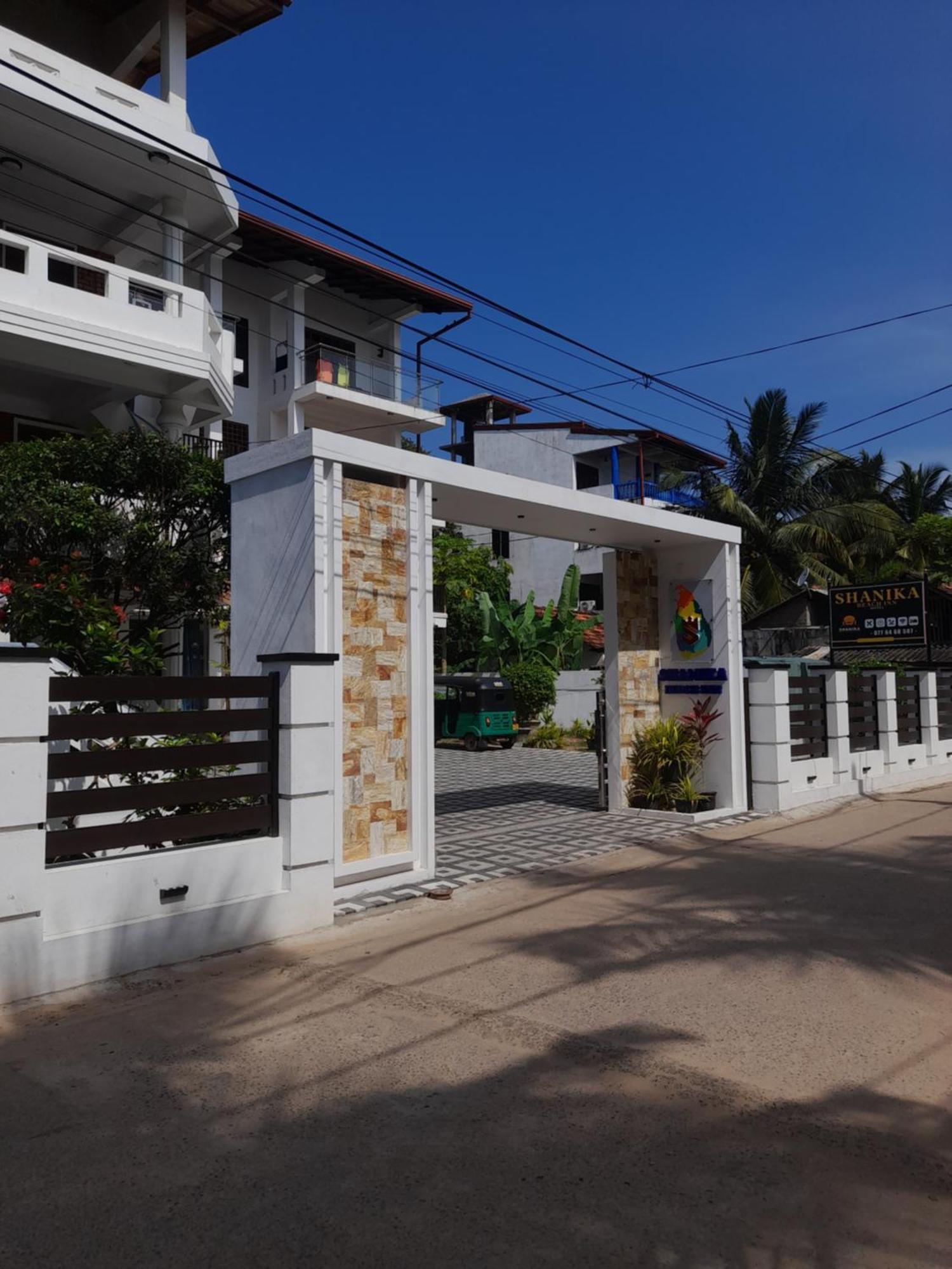 Shanika Beach Inn Тангалла Экстерьер фото