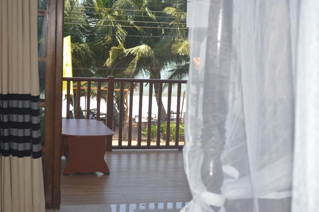 Shanika Beach Inn Тангалла Экстерьер фото