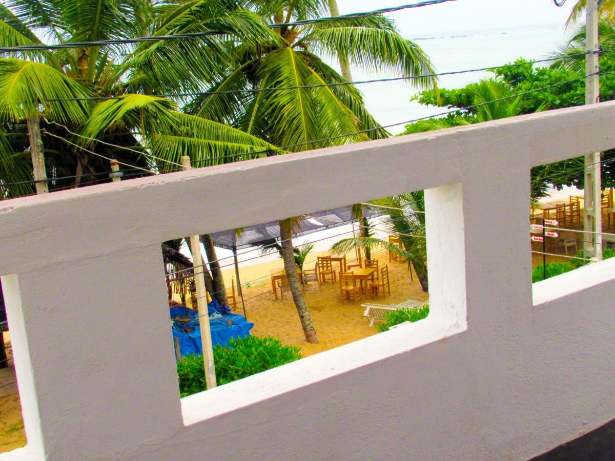 Shanika Beach Inn Тангалла Экстерьер фото